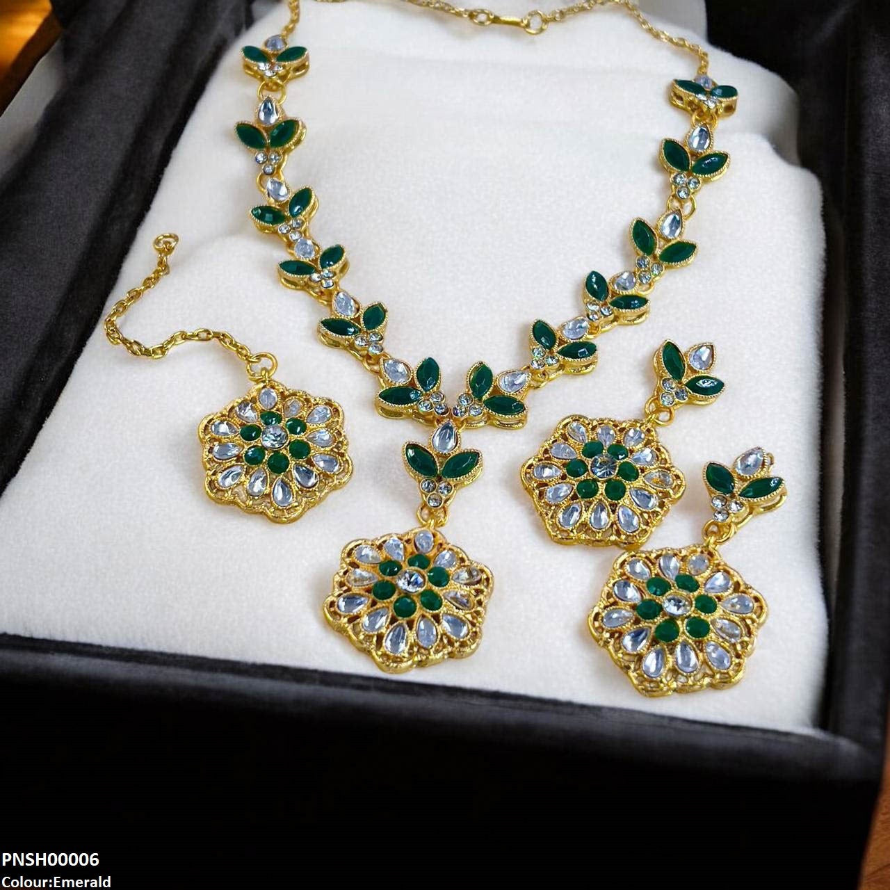 Tear/Flower Drop Necklace Set